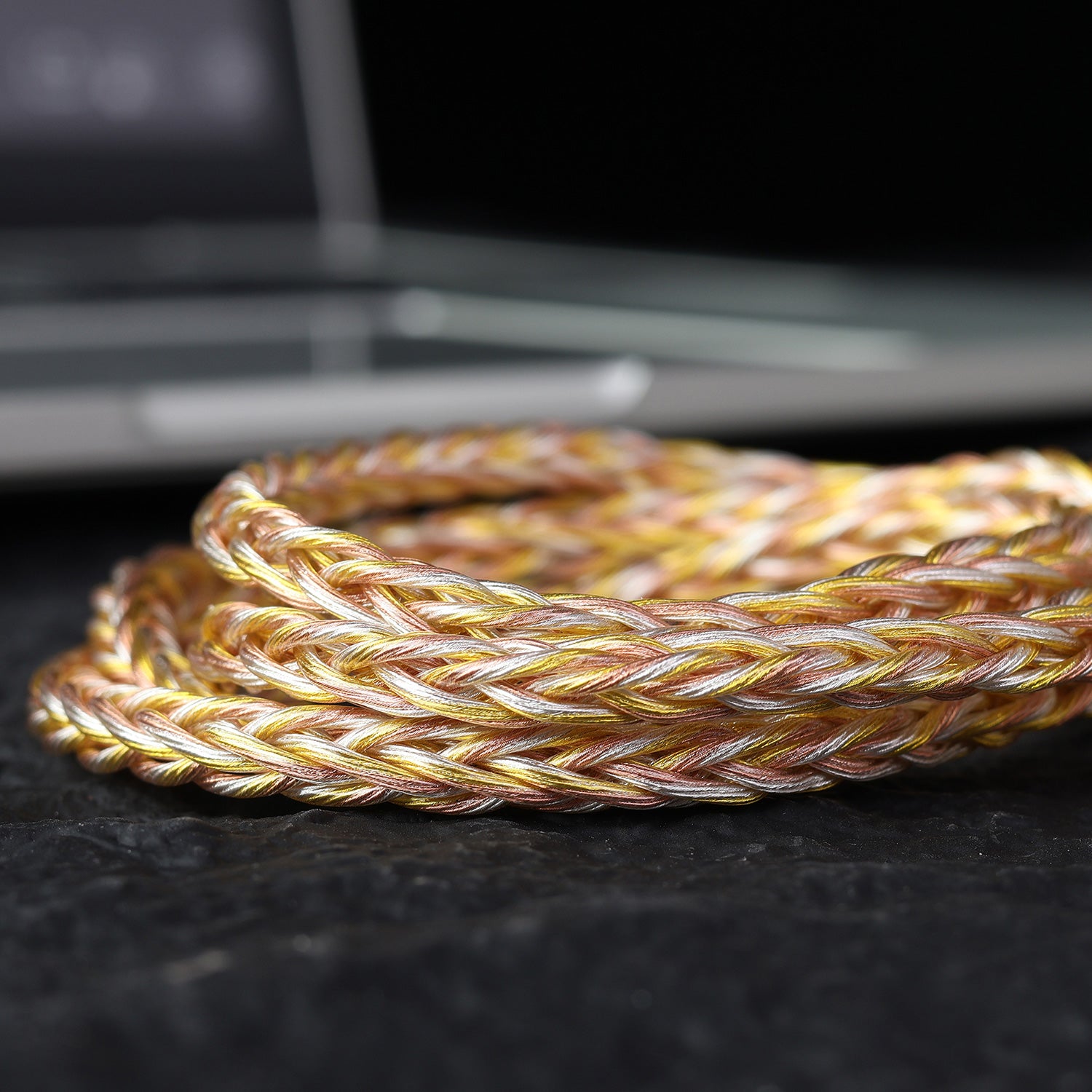 Gold silver copper hybrid HiFi upgrade cable