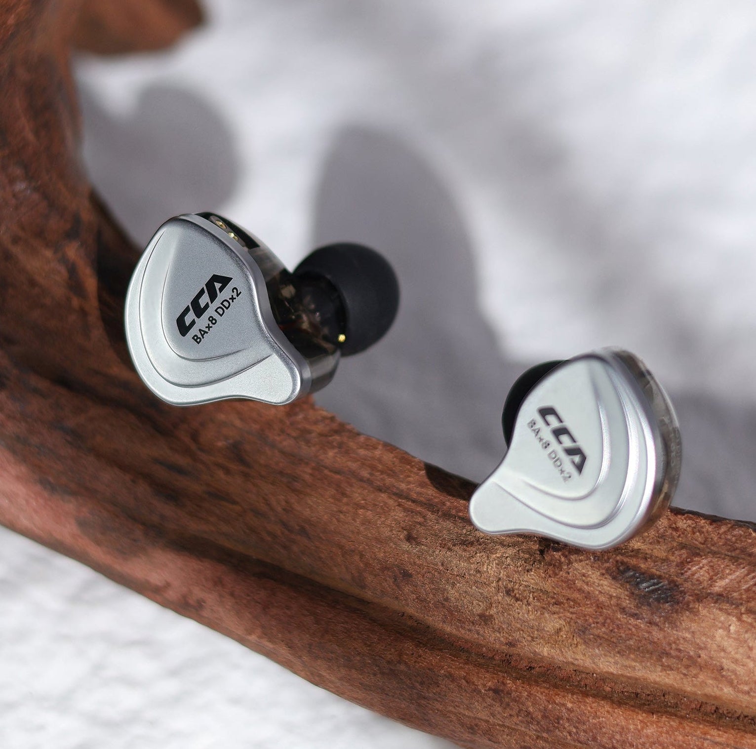 CCA C10 in-ear monitors, sleek aluminum and clear design