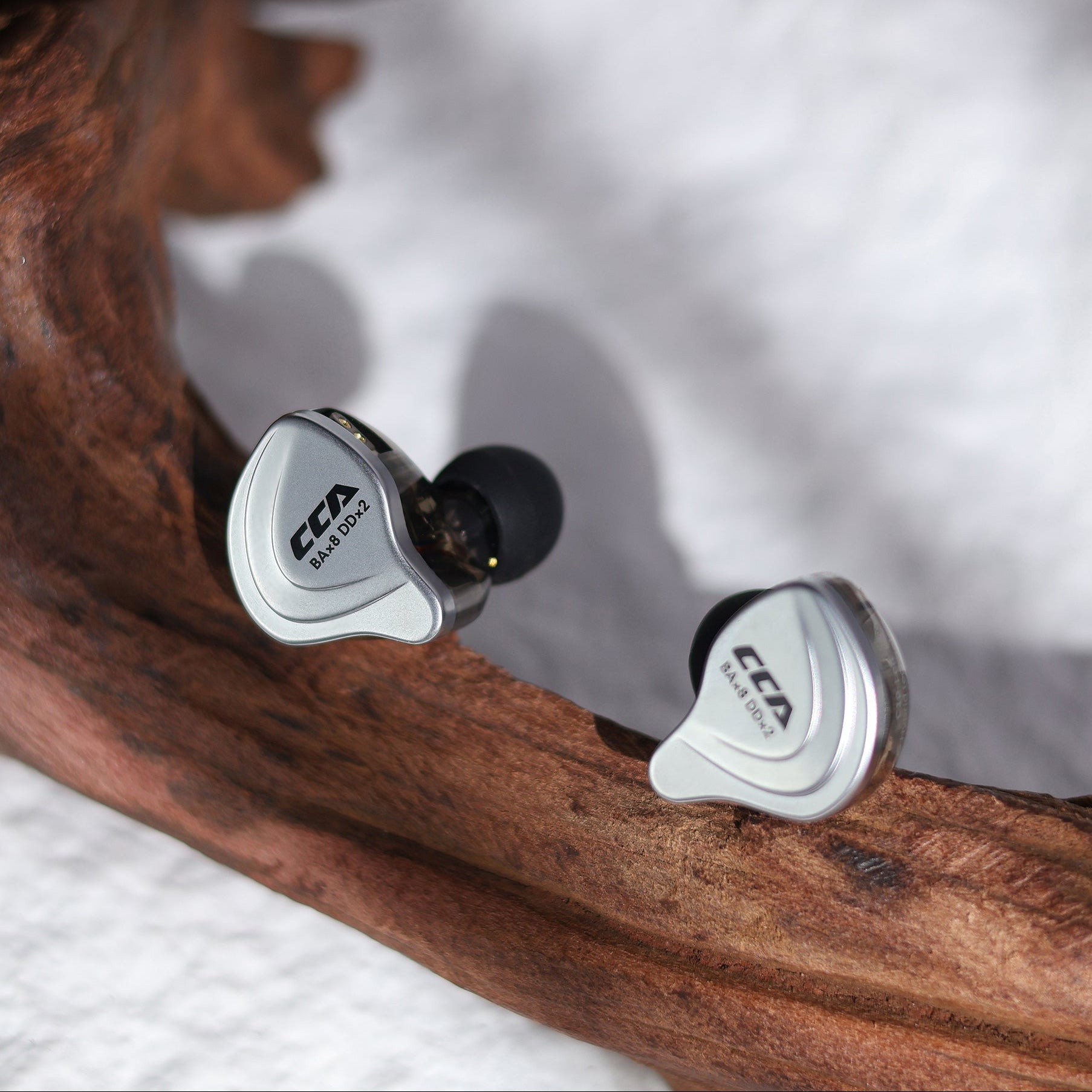 CCA C10 in-ear monitors, sleek aluminum and clear design