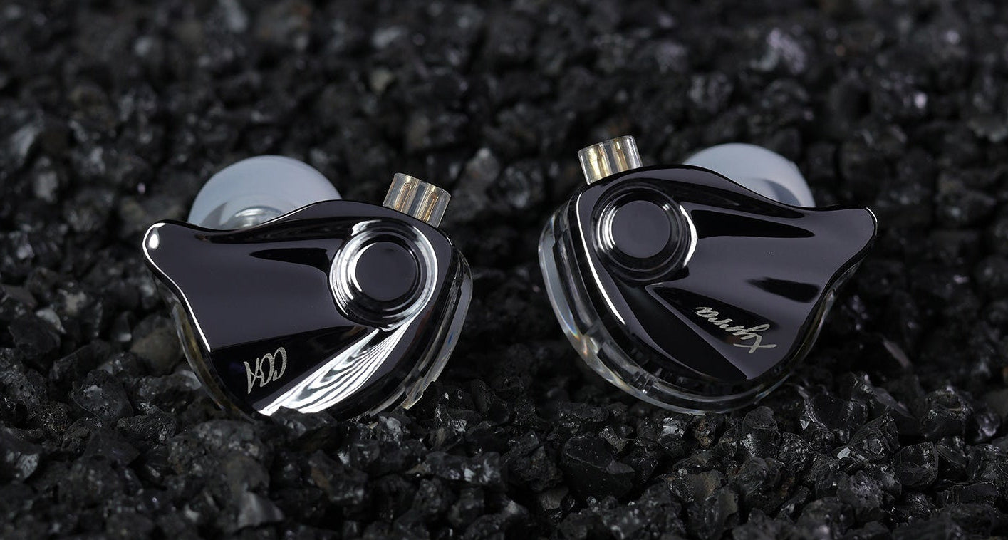 CCA Xyrra premium unibody in-ear monitor detail