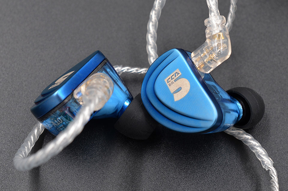 Silver-plated IEM cable for enhanced audio performance